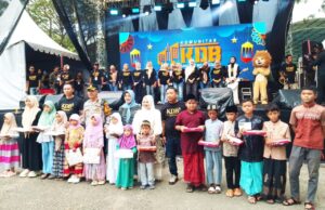 Seniman Dangdut Bojonegoro Kompak, Ribuan Massa Padati Stadion Soedirman Demi Anniversary KDB IMG 20260307 WA0033