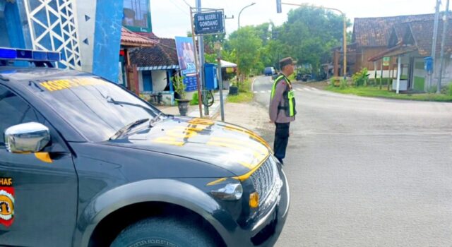 Komitmen Keselamatan, Polsek Gondang Bojonegoro Tekankan Tertib Lalu Lintas Jadi Prioritas Utama IMG 20260309 WA0006