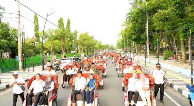 Bukan Cuma Alat Kerja, Becak Listrik Prabowo Jadi Simbol Martabat Lansia di Bojonegoro IMG 20260311 WA0003