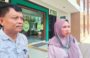 Diduga Tipu Rp400 Juta, Oknum Juru Sita PN Lamongan Dilaporkan ke MA dan DPR RI IMG 20260311 WA0052