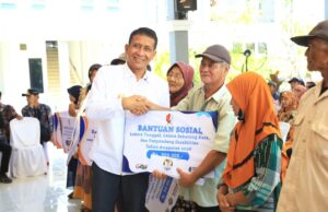 Bupati Bojonegoro Wahono Salurkan Bantuan Sosial untuk Yatim, Lansia dan Disabilitas di Kasiman IMG 20260312 WA0026