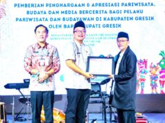 30 Tokoh Pariwisata dan Budaya Gresik Terima Penghargaan, Bawean Disebut Punya Spot Selam Kelas Dunia IMG 20260315 WA0016