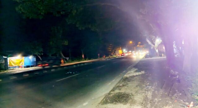 Jalan Nasional di Lamongan Rusak dan Gelap, Ancam Keselamatan Pengendara IMG 20260318 WA0050