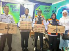 Tak Hanya Istirahat, Rest Area Bojonegoro Sediakan Makan Minum Gratis untuk Pemudik IMG 20260323 WA0029