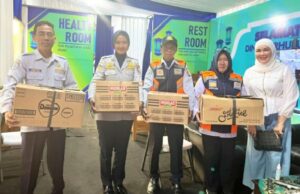 Tak Hanya Istirahat, Rest Area Bojonegoro Sediakan Makan Minum Gratis untuk Pemudik IMG 20260323 WA0029