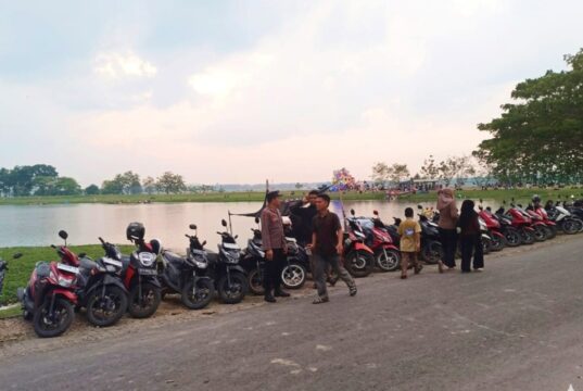 Wisata Ramai Pasca Lebaran, Polisi Padangan Bojonegoro Minta Pengunjung Waspada dan Tertib IMG 20260324 WA0014