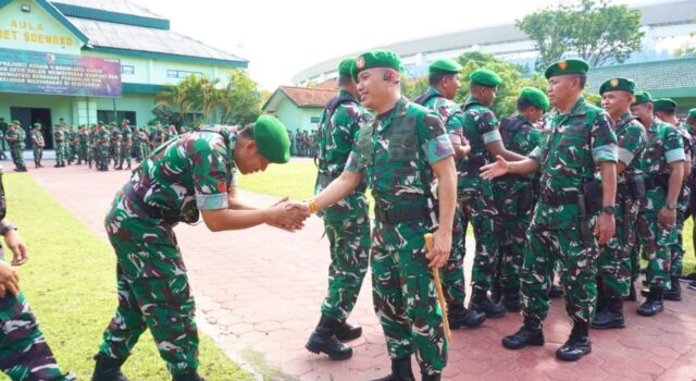Usai Libur Lebaran, Dandim Lamongan Ingatkan Profesionalisme Prajurit IMG 20260325 WA0010