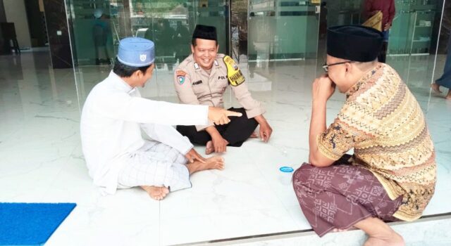 Langkah Humanis Polisi Sumberrejo Bojonegoro, Sambang Masjid Perkuat Keamanan Desa IMG 20260327 WA0020
