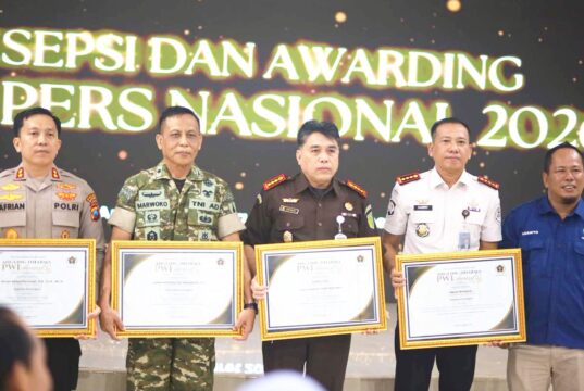 Prestasi Membanggakan, Pimpinan Lapas Bojonegoro Terima Angling Dharma Award IMG 20260328 WA0012