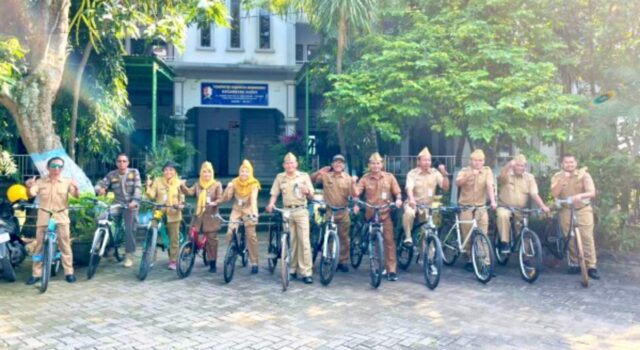 Seru, Setiap Senin ASN Bojonegoro Gowes Bareng ke Kantor IMG 20260330 WA0030