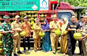 Pemerintah Turun Tangan, Operasi Pasar LPG 3 Kg Sasar Warga dan UMKM Bojonegoro IMG 20260331 WA0000