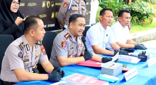 Kasus Sabu Lintas Pulau Terkuak, Polisi Gresik Buru Pemasok dari Madura IMG 20260407 WA0027
