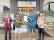 Hampir Bentrok, Salah Paham Sopir Truk Diselesaikan Humanis oleh Polisi Lamongan IMG 20260412 WA0041