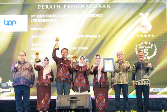 Bojonegoro Makin Moncer, Dua BUMD Raih Penghargaan Nasional 2026 IMG 20260414 WA0000