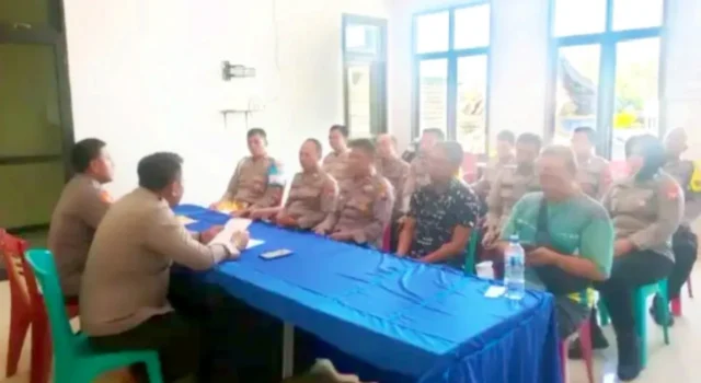 Anev Personel, Polisi Kalitidu Bojonegoro Siap Beri Layanan Terbaik untuk Masyarakat IMG 20260415 WA0007.jpg