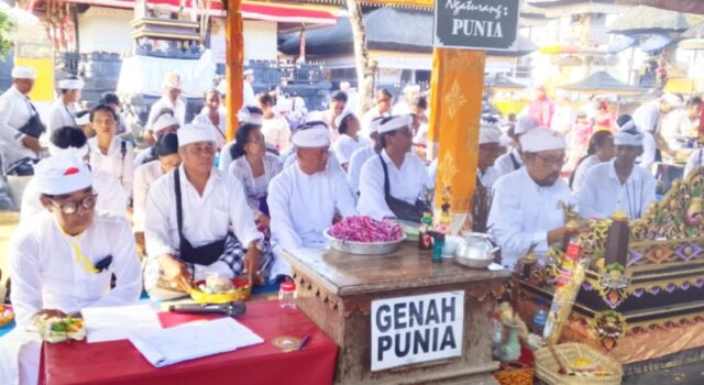Khidmat dan Hangat, Penganyar AKDBA Buleleng Jadi Penutup Betara Turun Kabeh IMG 20260419 WA0040
