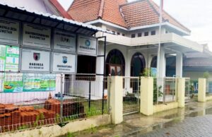 Pelayanan Mandek, Balai Desa Waruwetan Pucuk Lamongan Diduga Sering Kosong IMG 20260422 WA0017