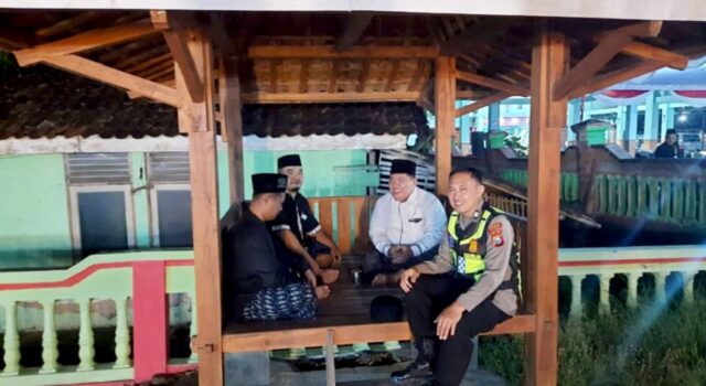 Cegah Kriminalitas, Polisi Bojonegoro Kota Perkuat Peran Warga Lewat Sambang Satkamling IMG 20260424 WA0015