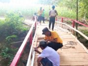 Dua Tahun Terisolasi, Warga Sambeng Lamongan Kini Bisa Bernapas Lega Usai Jembatan Dibangun IMG 20260425 WA0013