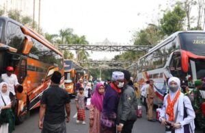 Perhatian, Jalan Protokol Bojonegoro Ditutup Saat Calon Jamaah Haji Berangkat IMG 20260430 WA0012
