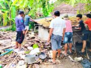 Babinsa Tikung Lamongan Sigap Bantu Lansia Korban Rumah Ambruk 1779016100987 copy 1280x733