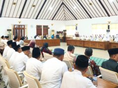 Momen Langka, ASN Bojonegoro Dilepas Khusus Jelang Haji, Ini Pesan Bupati IMG 20260501 WA0019