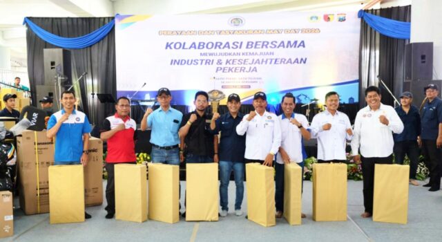 Komitmen Besar di May Day Gresik: 60 Persen Tenaga Kerja Harus Lokal IMG 20260502 WA0015