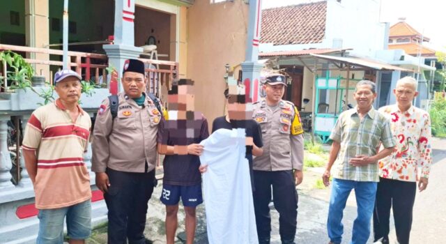 Warga Lamongan Resah Ada Pocong Keliling Gang, Fakta Aslinya Tak Terduga IMG 20260523 WA0015