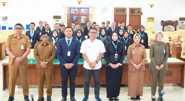 Hadapi Tekanan Ekonomi Global, Bupati Bojonegoro Wahono Minta ASN Berinovasi IMG 20260609 WA0026