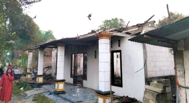 Pompa Air Korslet, Rumah Petani di Bojonegoro Ludes Terbakar IMG 20260609 WA0030