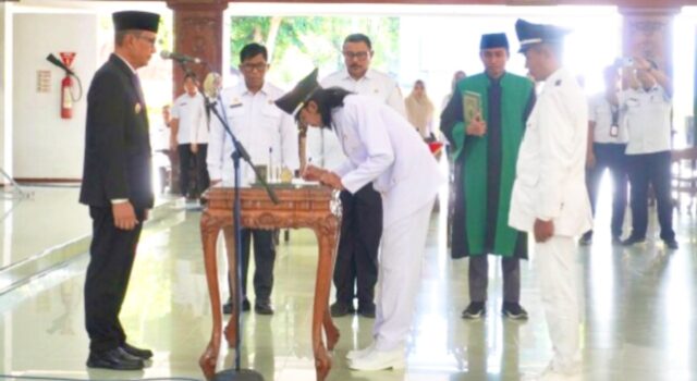 Estafet Kepemimpinan Desa Dimulai, Dua Kades PAW di Bojonegoro Resmi Dilantik IMG 20260611 WA0016