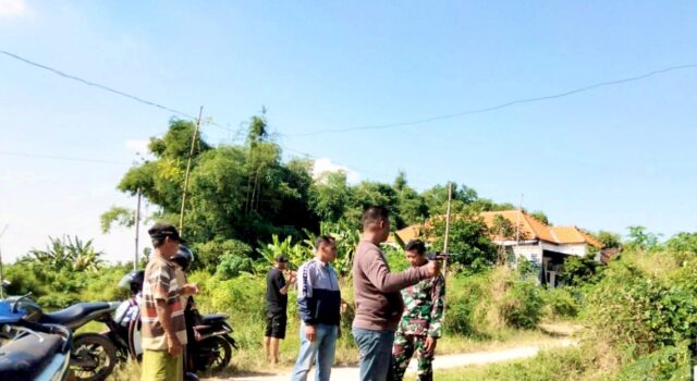 Babinsa Dampingi Pencarian Sumber Air, Hasilnya Bikin Lega Warga Lamongan IMG 20260616 WA0013