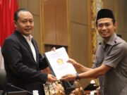 APBD 2025 Bojonegoro Dipuji, Fraksi Gerindra Tetap Beri Evaluasi IMG 20260622 WA0019