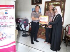 Hari Bhayangkara ke-80, Kapolres Bojonegoro Sambangi Purnawirawan dan Personel Sakit IMG 20260626 WA0002
