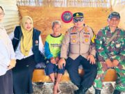 Dinsos Bojonegoro dan Polsek Kalitidu Kunjungi Mbah Suparman di Area Makam IMG 20260626 WA0004