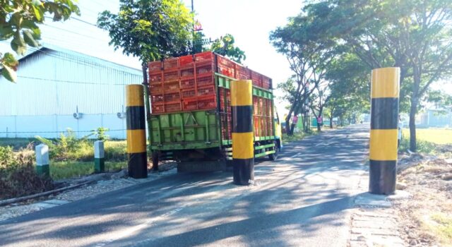 Meski Sempat Diprotes, Portal di Perbatasan Bojonegoro Lamongan Kini Diakui Bawa Banyak Manfaat IMG 20260704 WA0015