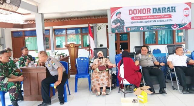 Puluhan Prajurit TNI Antusias, Donor Darah Dua Koramil Bojonegoro Tambah Pasokan PMI IMG 20260706 WA0026