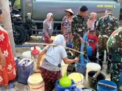 Puluhan Warga Bakulan Bojonegoro Terbantu, Yonif TP-885 BP Salurkan Air Bersih IMG 20260711 WA0013
