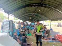 Aktivitas Pagi Warga Tambakrejo Bojonegoro Dikawal Polisi, Lalu Lintas Tetap Tertib IMG 20260712 WA0001