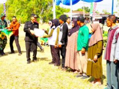 Sinergi TMMD 129 dan BPR Bojonegoro, Bantuan Sembako Mengalir ke Warga IMG 20260716 WA0021