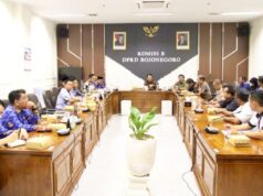 Rapat Bahas Pasar Kota, Komisi B DPRD Bojonegoro Tegaskan Pengawasan Hingga Tuntas IMG 20260719 WA0014