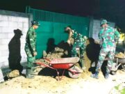 Semangat Pantang Menyerah, Satgas TMMD 129 Bojonegoro Lembur Wujudkan Rumah Layak untuk Warga IMG 20260726 WA0022