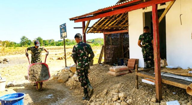 Tak Hanya Bangun Jalan, TMMD 129 Bojonegoro Wujudkan Rumah Layak untuk Mbah Wagini IMG 20260726 WA0039