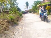 TMMD 129 Bojonegoro Tuntaskan Jalan Cor Beton 550 Meter di Kesongo, Warga Makin Mudah Beraktivitas IMG 20260728 WA0015