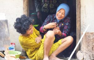 Wabup Bojonegoro Temui ODGJ dan Warga Penerima Bedah Rumah IMG 20260730 WA0038