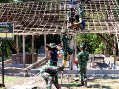 TMMD 129 Bojonegoro Hadirkan Harapan Baru, Rumah Mbah Kardo Masuki Tahap Pemasangan Atap IMG 20260731 WA0021
