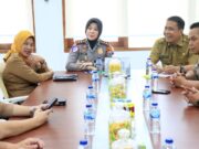 Kapolres Baru Bojonegoro Langsung Temui Bupati Wahono, Ini Pesan AKBP Yenni Diarty IMG 20260803 WA0032