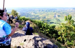 Mengintip Jejak Gunung Api Purba dari Puncak Negeri Atas Angin Bojonegoro IMG 20260805 WA0031