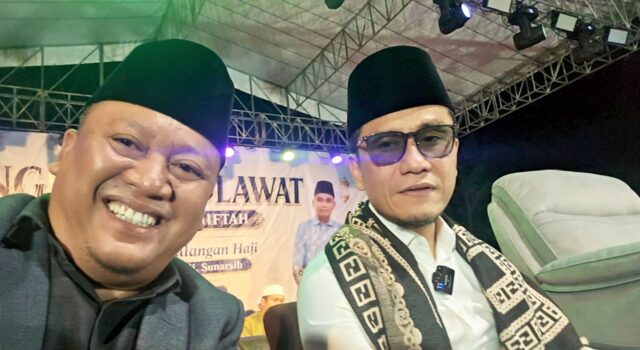 Ribuan Warga Bojonegoro Padati Lapangan Mlideg, Ngaji dan Sholawat Bersama Gus Miftah IMG 20260810 WA0007