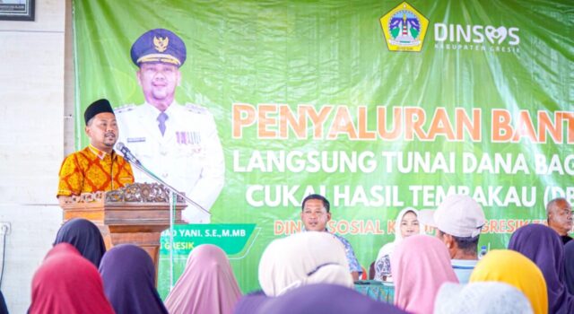 BLT DBHCHT Rp900 Ribu Cair di Gresik, Ini Warga yang Jadi Penerima IMG 20260821 WA0163